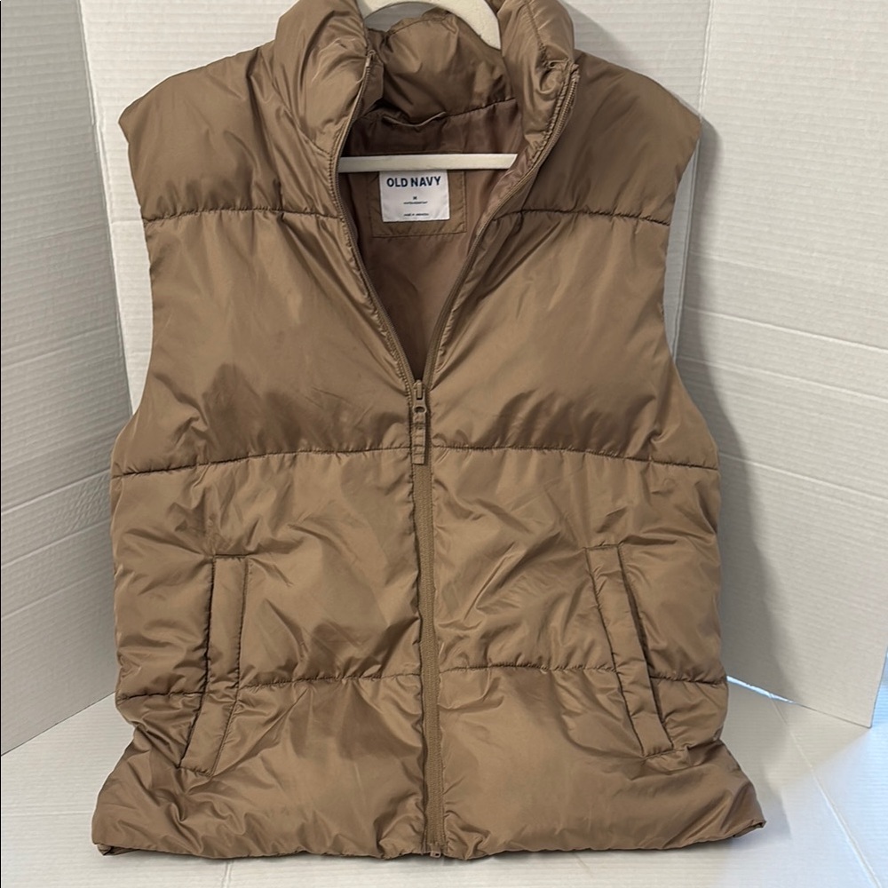 Old Navy Brown Puffer Vest